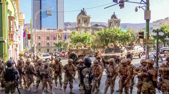 Militar tentou golpe na Bolívia, sem sucesso
					
					
					EBC
