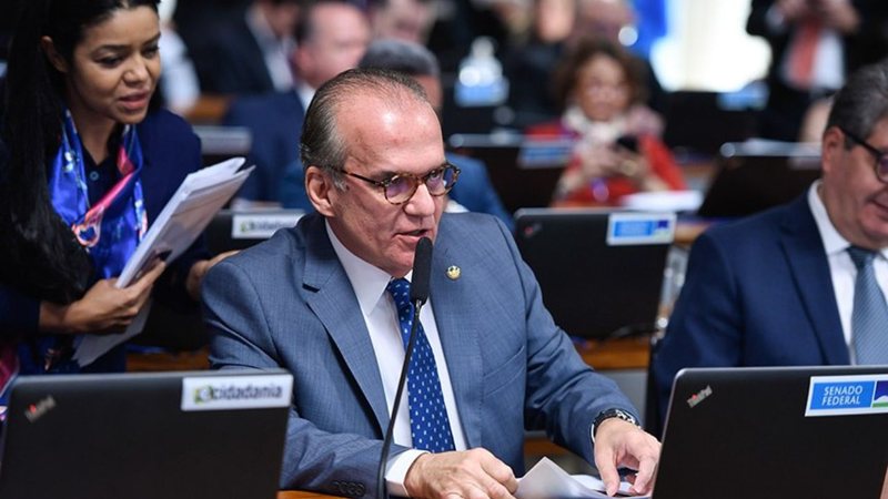 Fernando Dueire defende candidatura à reeleição ao Senado e alfineta \u0022projetos pessoais\u0022 de concorrentes
