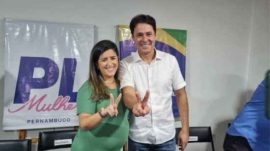 Lara Cavalcanti com o presidente do PL Pernambuco, Anderson Ferreira - Divulgação