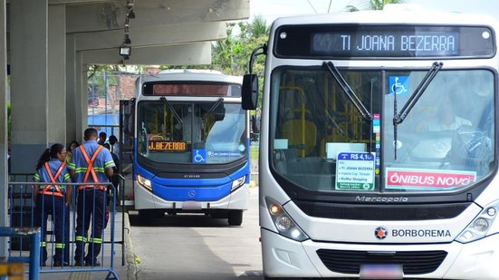 Greve dos ônibus no Recife chega no segundo dia - Governo de Pernambuco/Divulgação