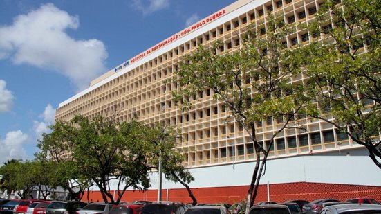 Completamente lotado, Hospital da Restauração não consegue atender toda a demanda que o Estado recebe - CBN Recife