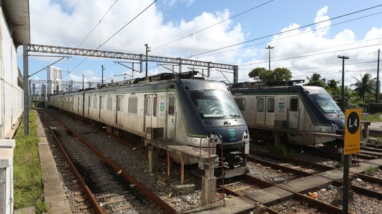 O metrô do Recife não funciona a contento por problemas de manuntenções no modal - Foto: Divulgação