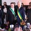 Ratinho Júnior recebe medalha de Ronaldo Caiado - Jonathan Campos/SECOM