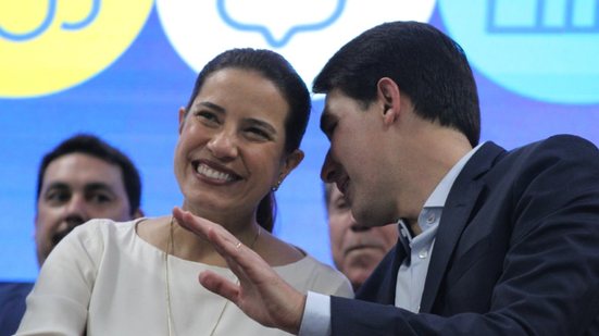 Raquel Lyra e Silvio Costa Filho participam de lançamento do edital de concessão do terminal de passageiros do Porto do Recife - Yan Lucca/ Jamildo.com