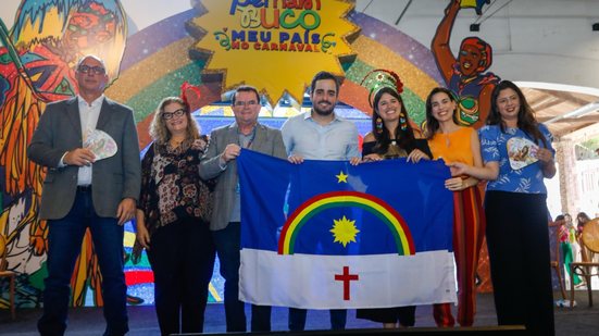 Em evento, Pernambuco Meu País no Carnaval, Governo de Pernambuco anunciou instalação de câmeras de videomonitoramento durante festividades - Miva Filho/Secom Governo de Pernambuco