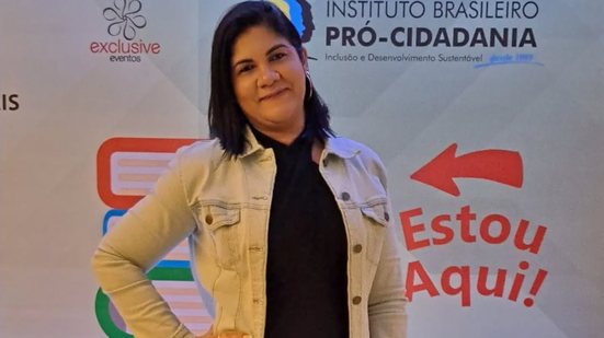 Natália Barbosa abandona secretária de Educação de Goiana e grava vídeo sugerindo ter sofrido pressão no cargo - Instagram