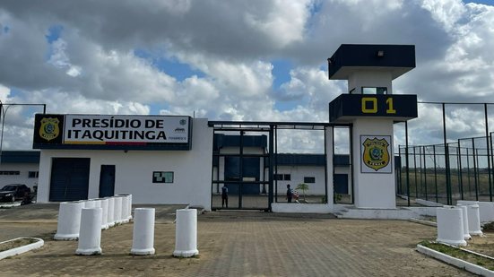 Fachada do presídio de Itaquitinga - Divulgação/SEAP