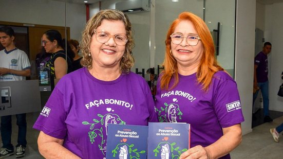 Ex-líder do Sintepe, senadora Teresa Leitão também participou de ação do Sindicato - Divulgação