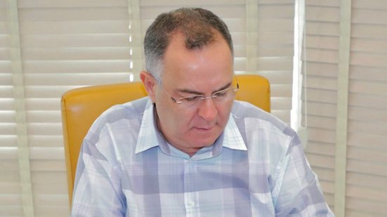 Zeca Cavalcanti assinou lei na quinta (22) - Divulgação