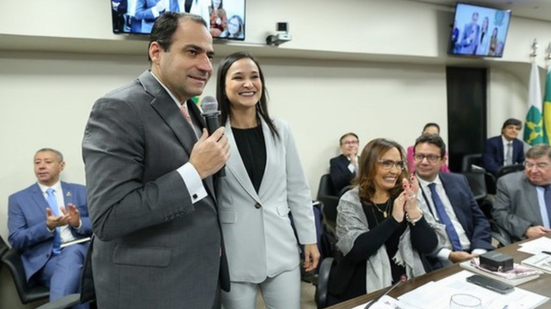 O presidente do Conselho Federal da OAB, Beto Simonetti e a presidente da OAB-PE, Ingrid Zanella. - Eugênio Novaes e Raul Spinassé/CFOAB
