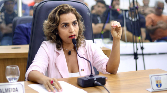 Eugênia Lima, vereadora em Olinda, pela oposição - Divulgação