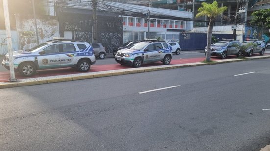 Polícia Militar foi chamada até o Sindifisco e mandou viaturas - Divulgação