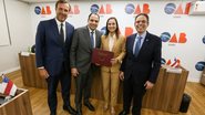 Zanella, em Brasília, ao lado de Beto Simonetti, do Conselho Federal da OAB - Divulgação