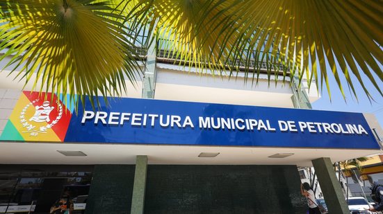Fachada da prefeitura de Petrolina - Deivid Menezes
