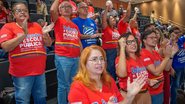 Sintepe esteve durante o que seria a votação na Alepe, mas projeto não foi para plenário por falta de quórum - Pericles Chagas/Sintepe