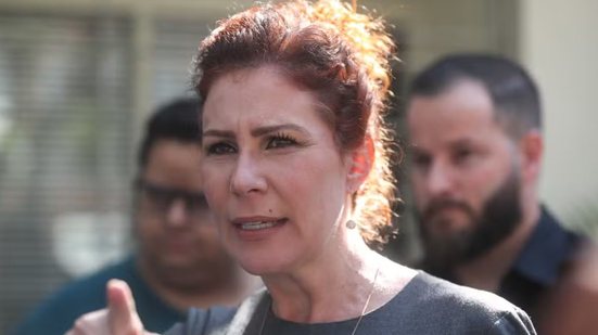 Deputada federal foi condenada a 10 anos e 8 meses de prisão pelo STF. Estava foragida desde maio. - Foto: Reprodução da Internet/Estadão Conteúdo