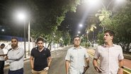 João Campos e Victor Marques durante a entrega da requalificação da Avenida Mário Melo - Wagner Ramos/Prefeitura do Recife