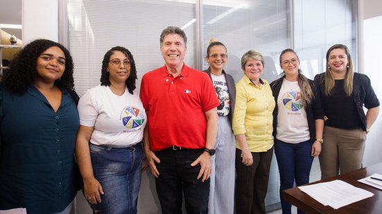 Lula Cabral apresenta para mães atípicas projeto da Casa do Autista - Divulgação