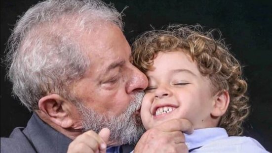Lula e o neto - Ricardo Stuckert