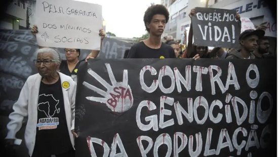Ato contra o genocídio da população negra no Brasil - AGÊNCIA BRASIL
