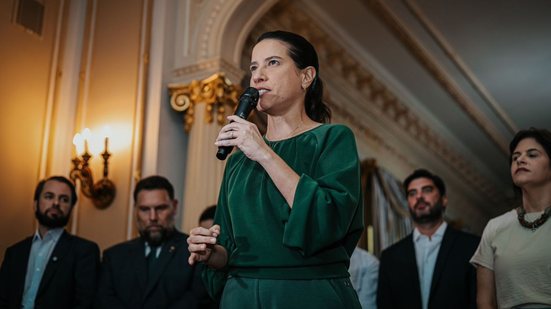 Governadora Raquel Lyra discursa na posse de novos secretários - SECOM/ GOVERNO DE PERNAMBUCO