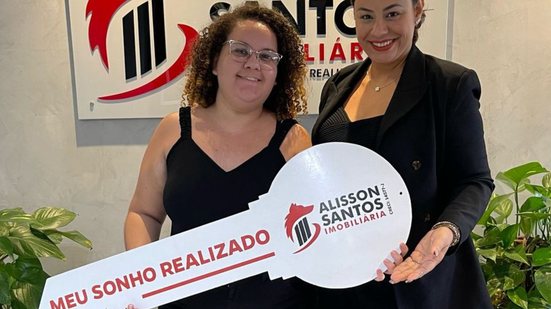 Giovanna Alcantara, 24 anos, assistente administrativa, conquistou recentemente a casa própria. - Foto: Arquivo Pessoal