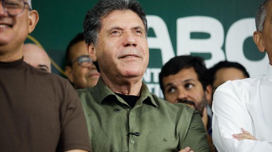 Desde que reassumiu a Prefeitura do Cabo, Lula Cabral tem feito uma série de anúncios voltados à infraestrutura, segurança, cultura e gestão - Divulgação
