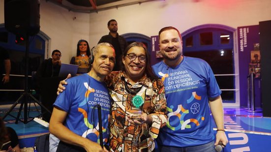 Paulo Fernando, Ed Carlos e Marco Aurélio Filho durante lançamento da Semana Municipal da Pessoa com Deficiência - Wagner Ramos/Prefeitura do Recife