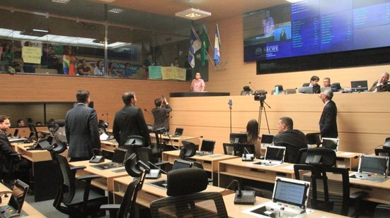 Plenário da Câmara do Recife
					
					
					FOTO: Carlos Lima