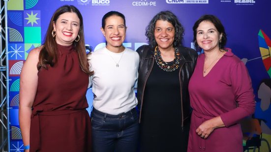Raquel Lyra participou na quarta de congresso para falar sobre ações para mulher pernambucana - Yacy Ribeiro/Secom