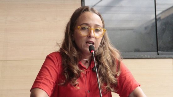 Vereadora do Recife, Kari Santos (PT), autora do PL - DIVULGAÇÃO/ CAMARA DO RECIFE