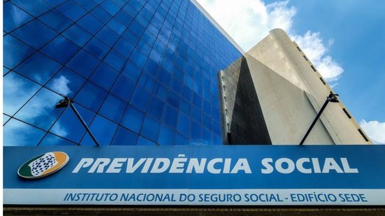 Imagem mostra a fachada da sede do INSS.