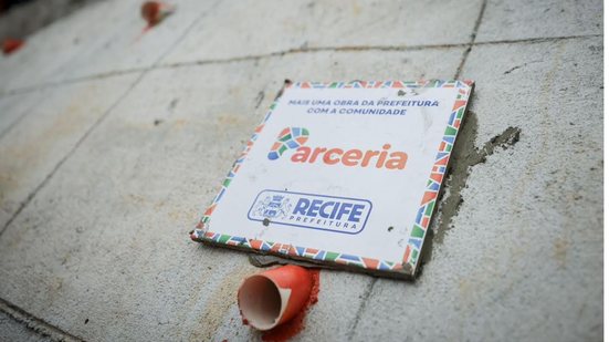 A população atua com a mão de obra e a PCR com o projeto, verba e material. - Edson Holanda/PCR