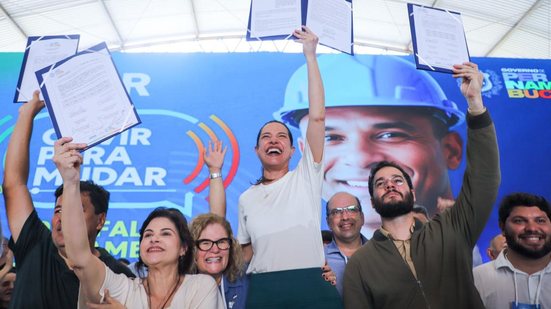 Raquel Lyra anunciou diversos investimentos para Região Metropolitana do Recife na edição metropolitana do Ouvir Para Mudar - Yacy Ribeiro/Secom