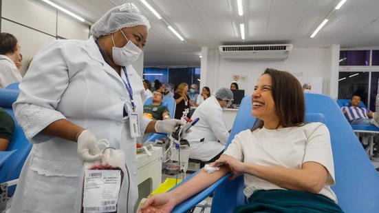 De acordo com a gestão estadual, a governadora foi a primeira chefe do Executivo estadual a doar sangue na unidade.
					
					
					Miva Filho/Secom
