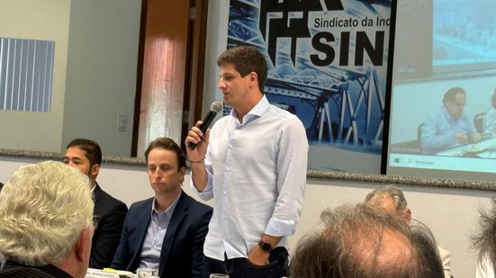 João Campos faz palestra na sede do Sinduscon