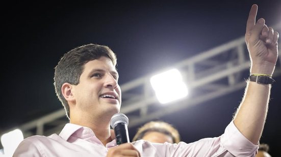 João Campos em Eusébio, no Ceará
