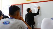 A Rede Estadual de Ensino de Pernambuco é composta por mais de 37 mil educadores. A população estudantil ultrapassa os 490 mil alunos. - Foto: Divulgação