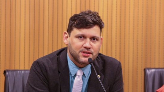 Gilmar Júnior é conhecido como um dos representantes dos enfermeiros em Pernambuco
					
					
					Reprodução