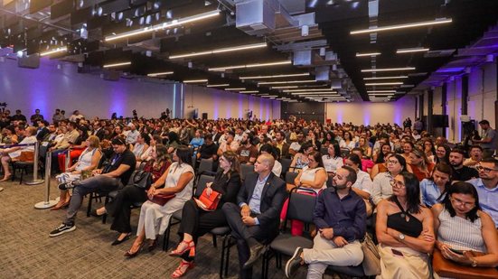 Foram premiadas 91 unidades de ensino em seis categorias e 33 subcategorias, reconhecendo as boas práticas nas redes públicas estadual e municipal. - Fotos: Mariana Carvalho/Vice-Governadoria