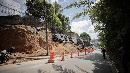 Imagem Prefeitura do Recife autoriza contenção de encosta para 150 famílias na Várzea