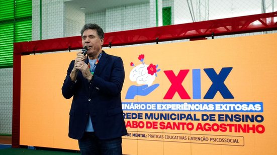 O kit é composto por itens essenciais, incluindo mochila, garrafa, cadernos, lápis, tesoura e estojo. - Foto: Pedro Batista