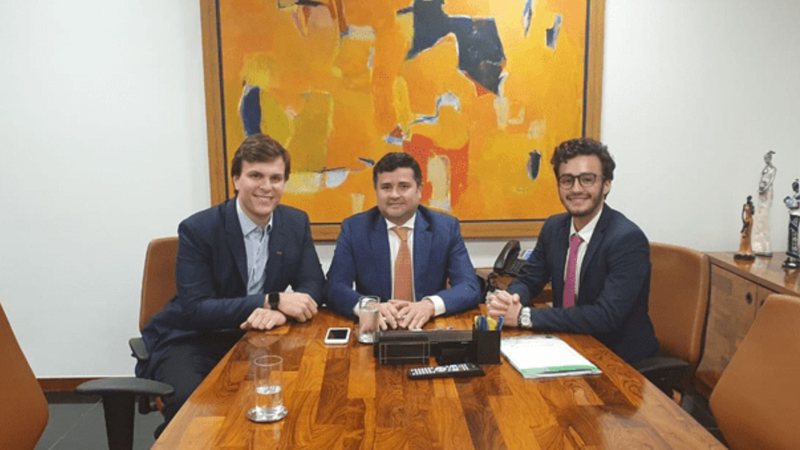 Eduardo da Fonte indica apoio a Raquel Lyra e Miguel cogita dupla da federação no Senado