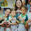Raquel Lyra com crianças de creche