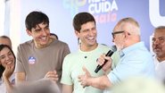 Imagem Pré-candidato a vice-governador, Carlos Costa passa a cumprir agendas com João Campos para ampliar visibilidade