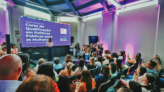 Formação tem duração de dois meses
					
					
					Janaína Pepeu / SECOM