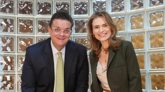 Wolney Queiroz e Marília Arraes