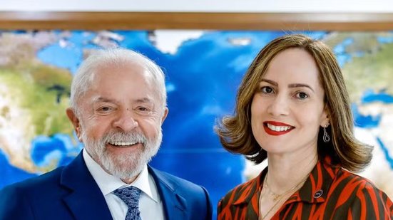 Ana Cristina Viana Silveira é a nova presidente do INSS
					
					
					Ricardo Stuckert/Presidência da República