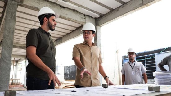 Victor Marques vistoria obra de creche em Campo Grande com capacidade para 246 crianças