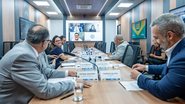 Foto da reunião entre Victor Marques e representantes da União